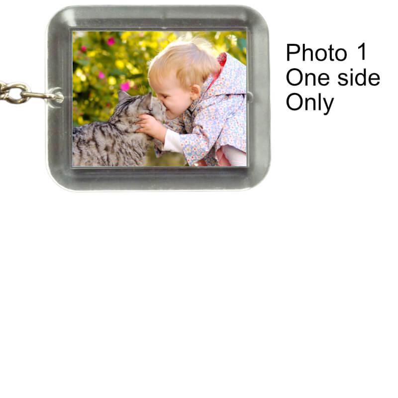 Create your own personalized keyring with a photo. Upload your photos and see them come to life in our live viewer. Get started now.