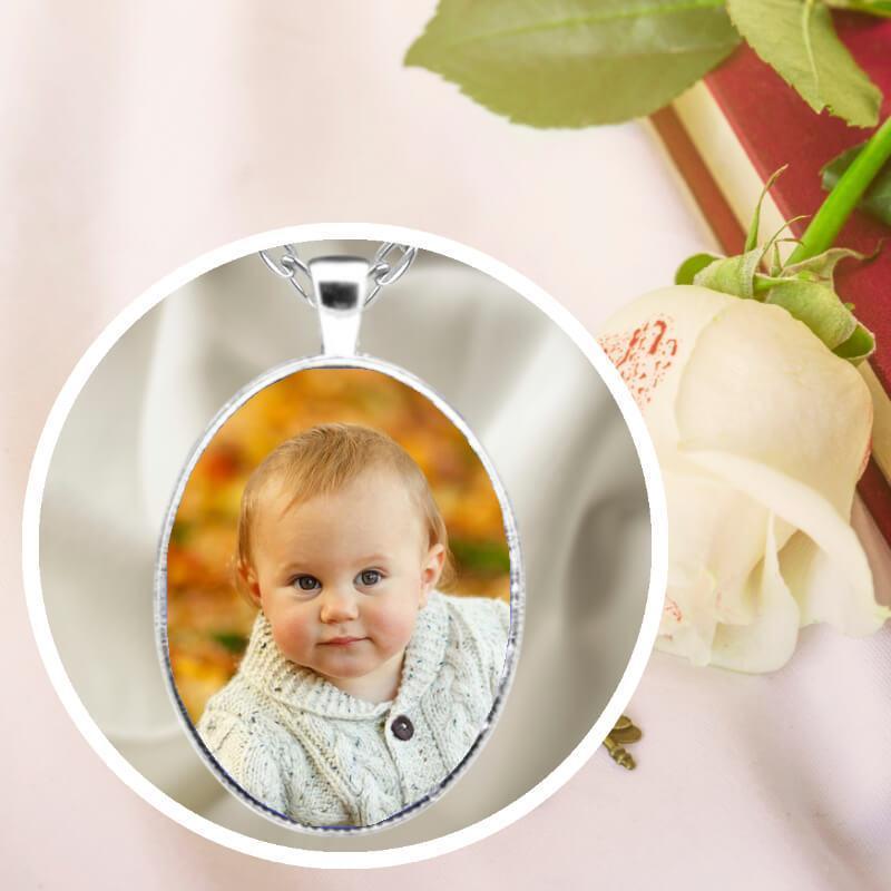 Add your photo into a necklace with a silver locket design.
