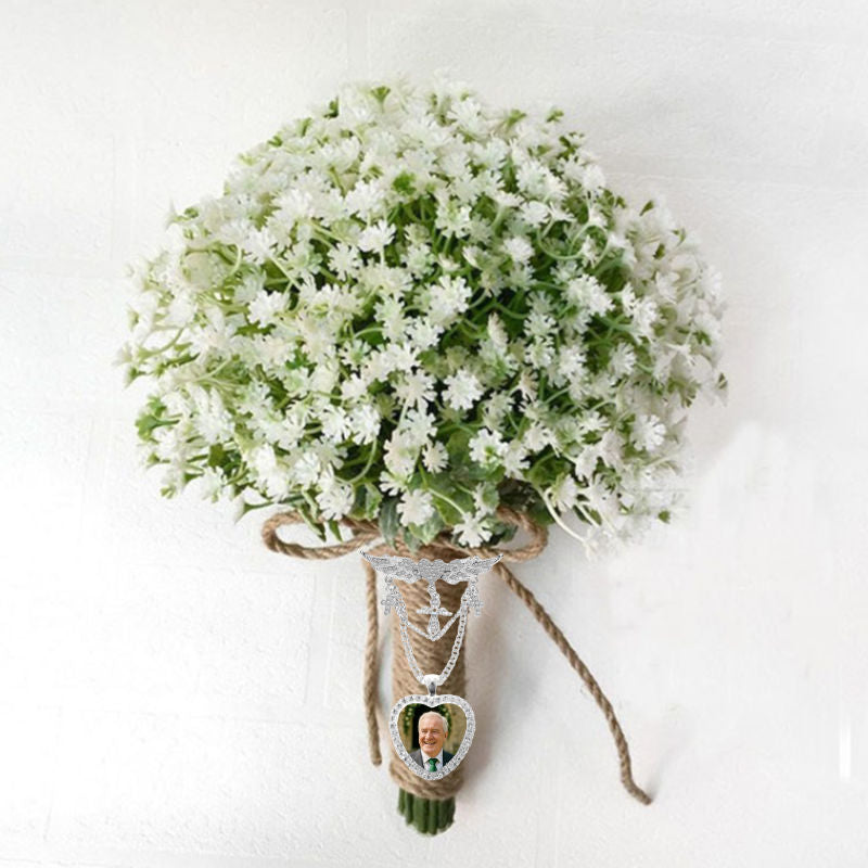 a bit of bling on your wedding day as you honour someone special with a rhinestone borrch and heartpersonalised charm.